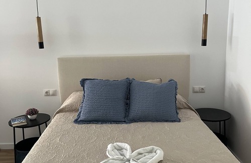 Aiora Apartment | Carbonell II apartment, modern apartment close to the beach and La Marina of Valencia