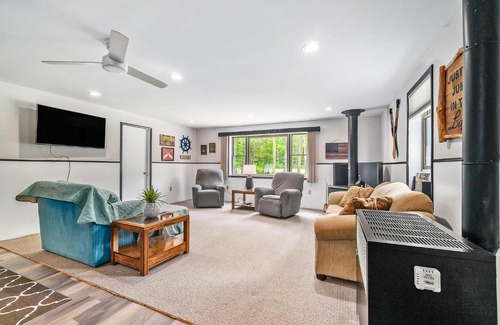 Lake Township House | Cardinal Cabin