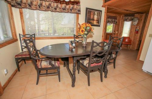 Big Bear House | Cardinal Ridge - Rustic cabin with stellar outdoor features! Wrap-around deck and large yard!