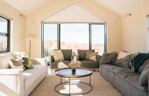 Cardrona House | Cardrona Alpine Villa - with hot-tub