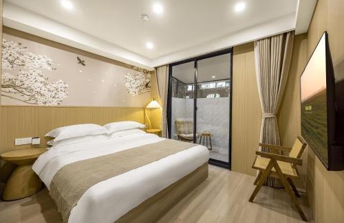 Xihu House | Care Cozy and Comfort