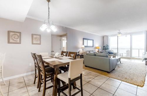 Navarre Beach Apartment | Caribbean Resort 1302