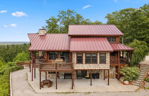 Mio Cabin | Caribou Ridge Lodge! 1of2 Lodges! Great For Weddings/Family/Friend Groups! VIEWS