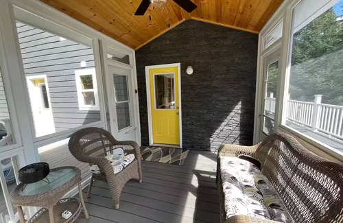 Lutsen Cabin | Caribou Sunrise, Lakeside Cabin in the Northwoods!