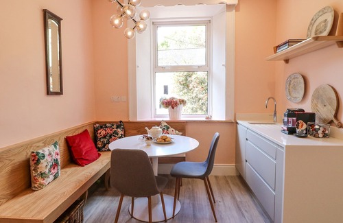 Enniscorthy Cottage | CARLEY'S BRIDGE HOUSE, family friendly in Enniscorthy, County Wexford