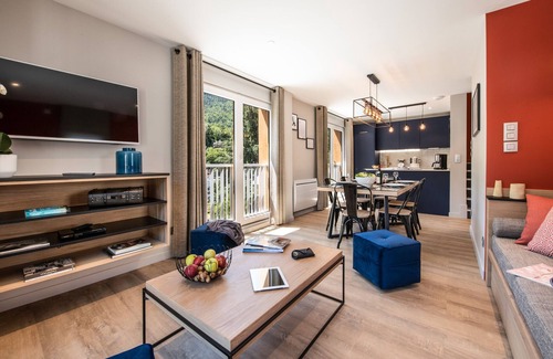 Brides-les-Bains Ski Chalet | Carline Apartment * - 3 Vallées : Ski, Spa