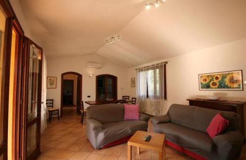 Donoratico House | Carlotta Casetta indipendente non distante dal mare