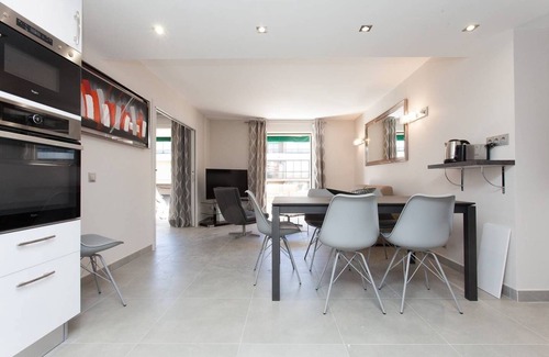 Cannes City Centre Apartment | Carlton area: New 2 beds/2 baths