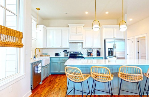 Eufaula House | Carlton Landing Vacation Home with EV Charging