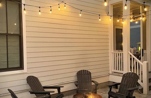 Eufaula House | Carlton Landing cottage + golf cart optional
