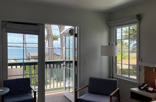 Golden Rectangle Hotel | Carmel Beach Hotel