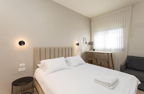 Haifa Apartment | Carmel Studio By Carmel Boutique
