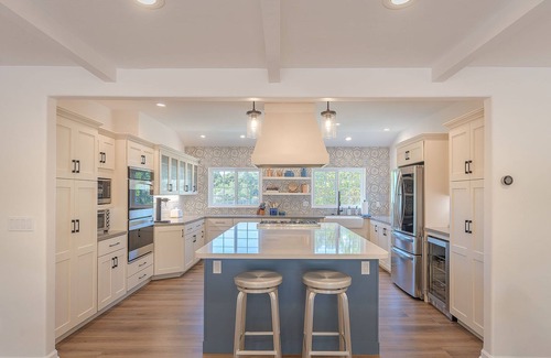 Carmel Valley House | Carmel Valley family escape. nSpace for family activities, inside and outn