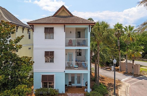 Villages of Crystal Beach House | Carmine by AvantStay | 2022 Remodeled Destin Home