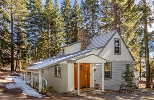 Carnelian Bay House | Carnelian Vista by Tahoe Mountain Properties