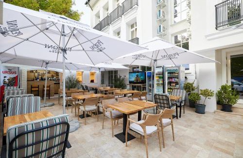 Bucharest Hotel | Carol Park View