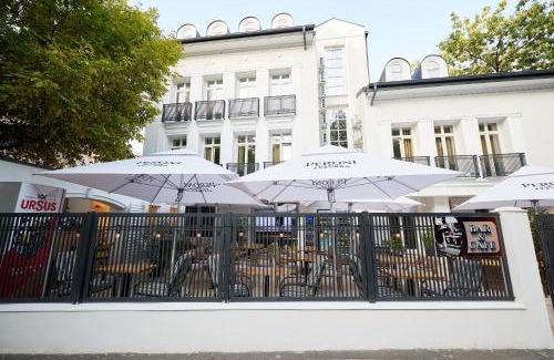 Bucharest Hotel | Carol Park View