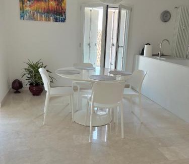 Fidenza Apartment | Carolina Apartment