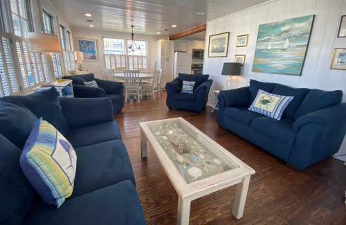 South End House | Carolina Breezy by Sea Scape Properties