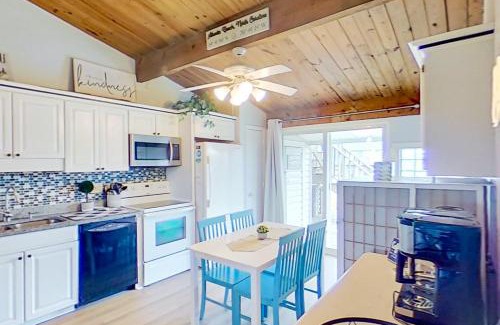 Atlantic Beach House | Carolina Coasting