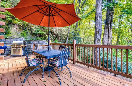 Lake Lure House | Carolina Mountain Retreat