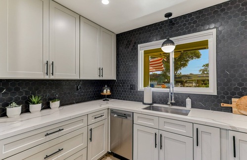 Redding House | *Carpenter Lane*