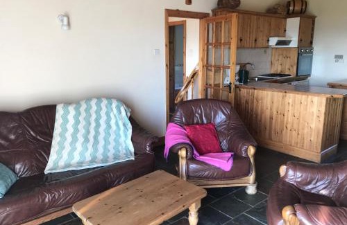 Tourmakeady House | Carraigin Ban