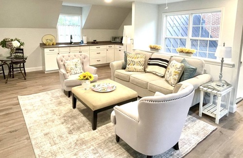 Middleburg Apartment | Carriage house apartment