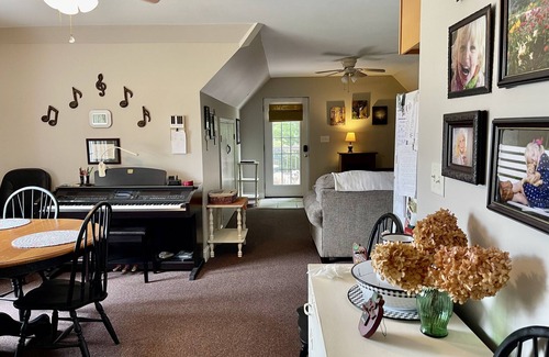 Tracy City Apartment | Carriage House;Caverns;Fiery Gizzard;Pets;S. Cumberland Parks;Bluff; Longhorns