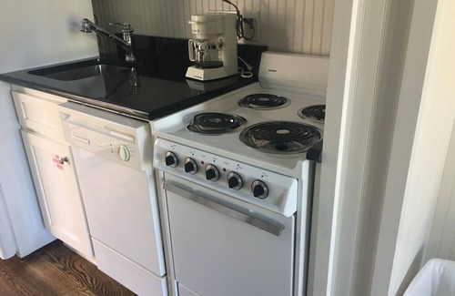 Watercolor House | Carriage House w 2 bikes & access to all Watercolor amenities. Great location.
