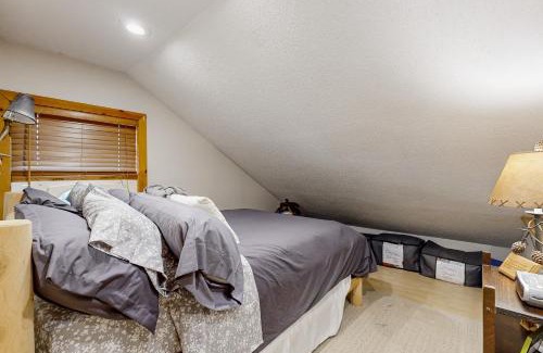 Sylva House | Carrie’s Cabin