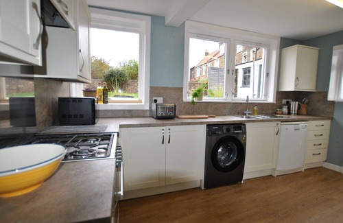 Anstruther House | Carstairs House- fabulous family home by the sea