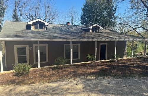Cartersville House | Cartersville/Lakepoint.family fun good food and very convenient!