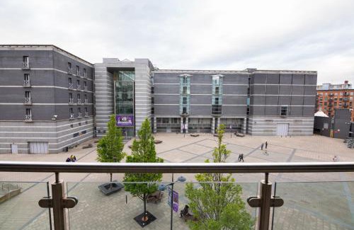 Leeds Apartment | Cartier House at the Leeds Dock