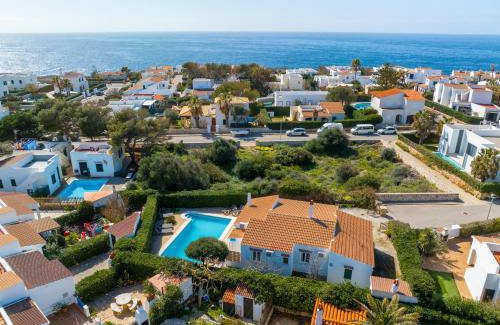 Cala Blanca Villa | Cas Buc - Villa con piscina a pasitos del mar