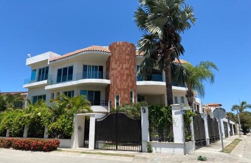 Fluvial Vallarta House | CASA 3 AMORES Gorgeous House in the heart of Puerto Vallarta