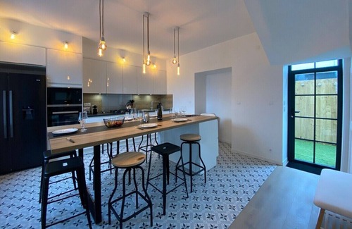 Saint-Jacques - Nazareth House | Casa 64- Angevine house - City center - Parking