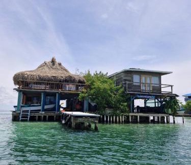 Isla Tintipan House | Casa Acuarimantima