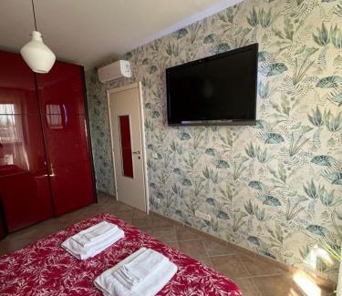 Grosseto Apartment | "CASA ADELIKA" Appartamento con GARAGE sulla via per il MARE