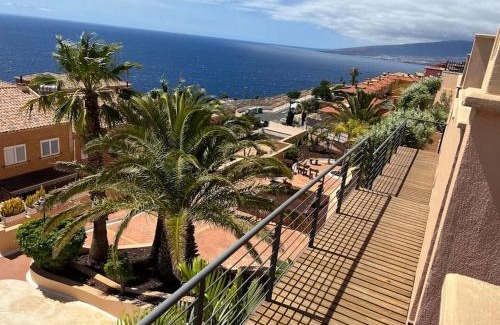 El Rosario House | Casa Adosada de lujo con piscina y vistas al mar
