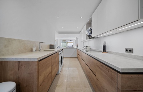 Golden Mile House | Casa Adriana