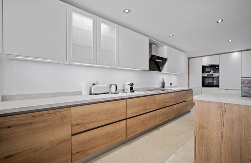 Golden Mile House | Casa Adriana