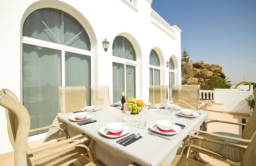 Conil Villa | Casa Alba - By AZ Rentals
