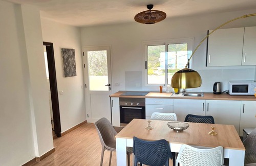 Hermigua Apartment | Casa Alicia Apartment 1 with 3 bedrooms, 2 bathrooms, in Hermigua, La Gomera