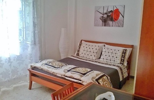 Quartiere XXIII Alessandrino Apartment | Casa all'Acquedotto