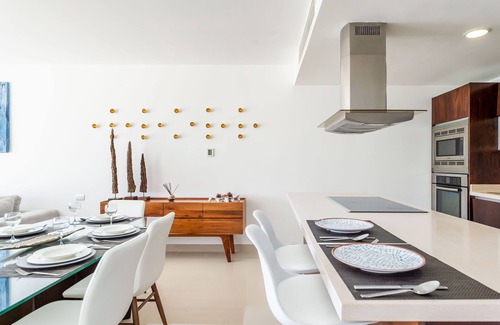 Puerto Juarez Condo | Casa AltaMar Penthouse Ocean Front (North) by RedAwning