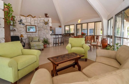 Akumal Villa | Casa Alux: Oceanfront Villa with Infinity Pool & Breezeway