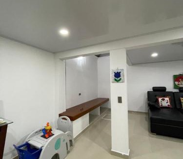 Villavicencio House | Casa Amoblada en Conjunto Villavicencio