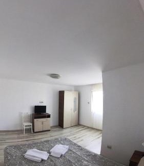 Dulcesti House | Casa Analys