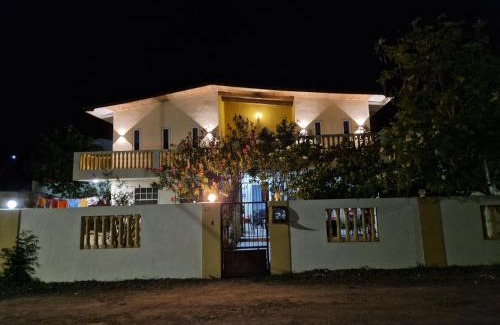 Montana Rey House | Casa Andries Montanja Rey